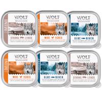 Výhodné balení Wolf of Wilderness Adult 24 x 150 g vanička - Mix: kuřecí, rybí, vepřové