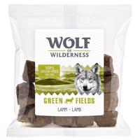 Výhodné balení Wolf of Wilderness Snack - Wild Bites 3 x 180 g - Green Fields - jehněčí